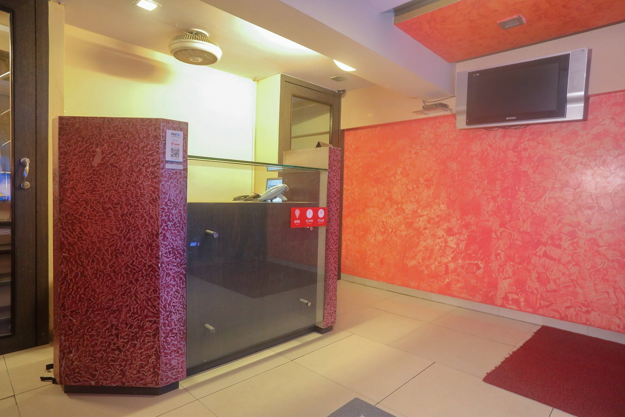Oyo 8760 Hotel Arma Residency Mumbai Exterior photo